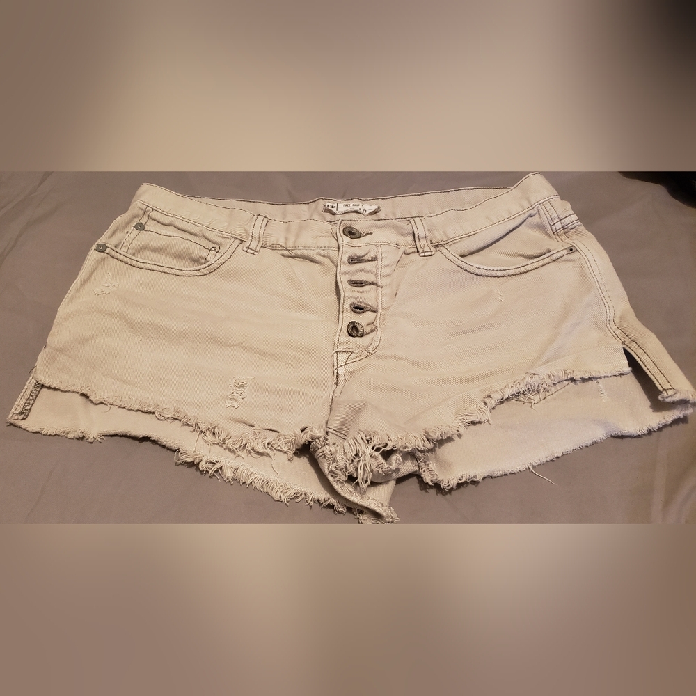 Short jeans